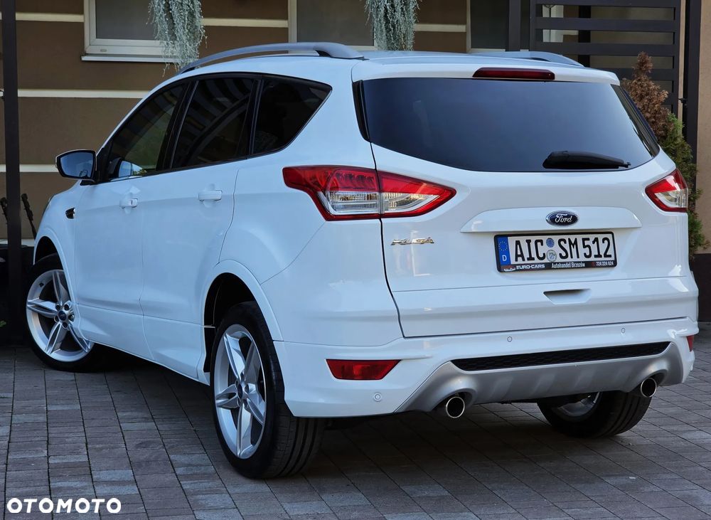 Ford Kuga 2.0 TDCi 2x4 ST-Line - 3