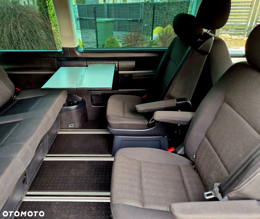 Volkswagen Multivan 2.0 TDI L1 Comfortline DSG - 28