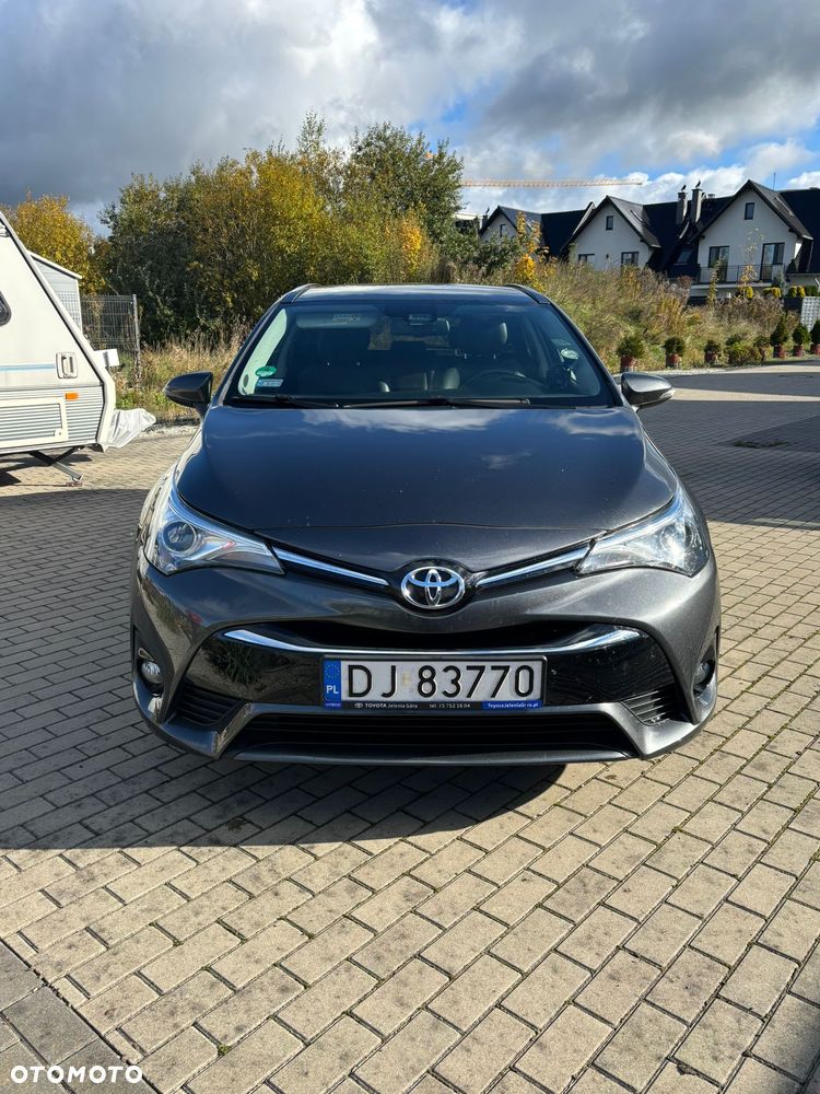Toyota Avensis 2.0 Prestige MS - 4