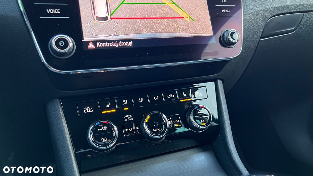 Skoda Superb 2.0 TDI SCR 4x4 Style DSG - 19