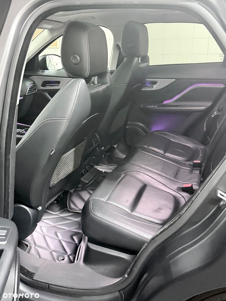 Jaguar F-Pace 2.0 i4D RWD R-Sport - 10