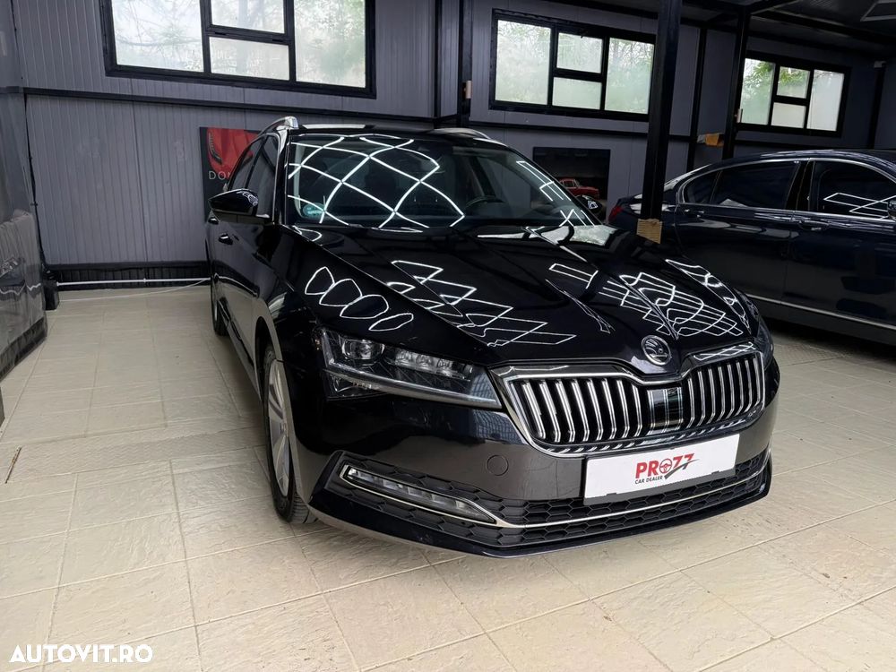 Skoda Superb 2.0 TDI DSG Ambition - 1