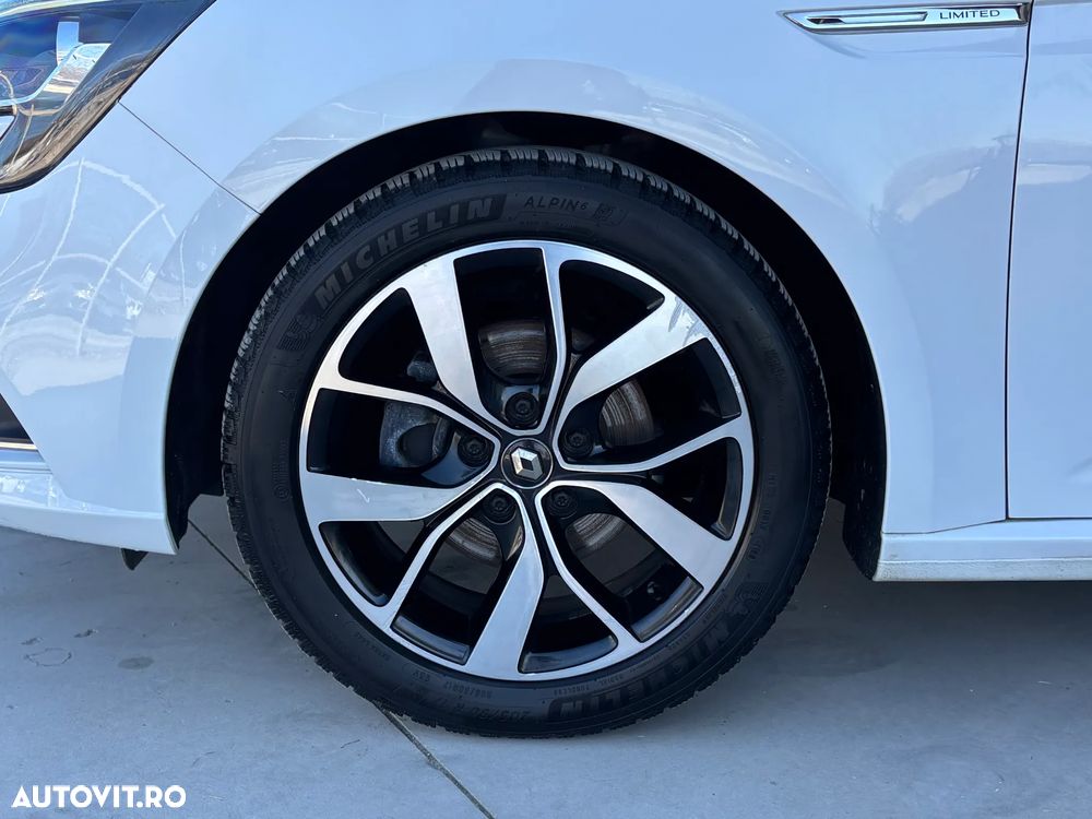 Renault Megane TCE 140 Equilibre - 39