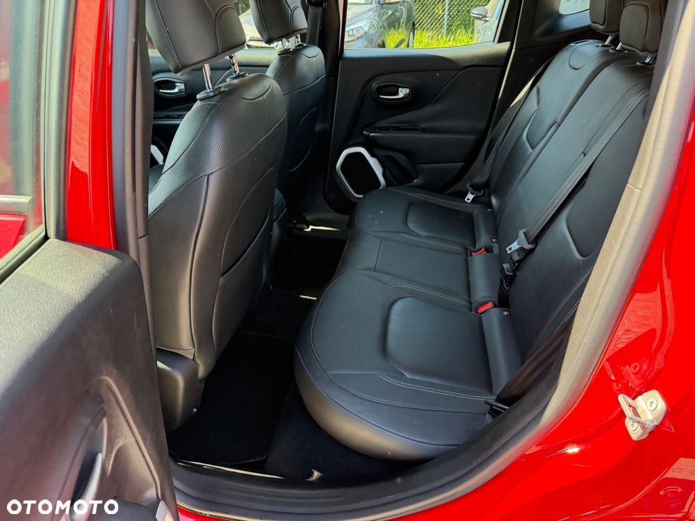 Jeep Renegade 1.4 MultiAir Limited FWD S&S - 23