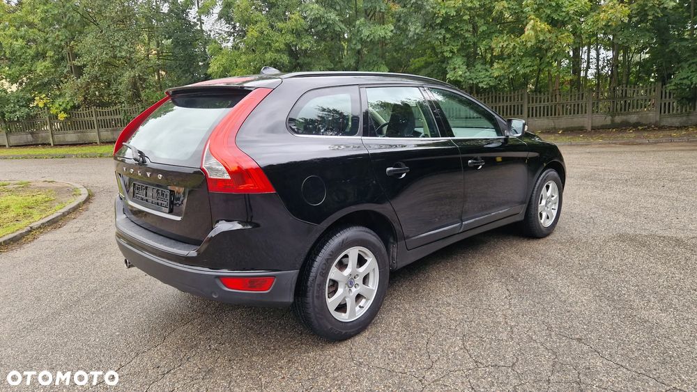 Volvo XC 60 D3 Momentum - 5