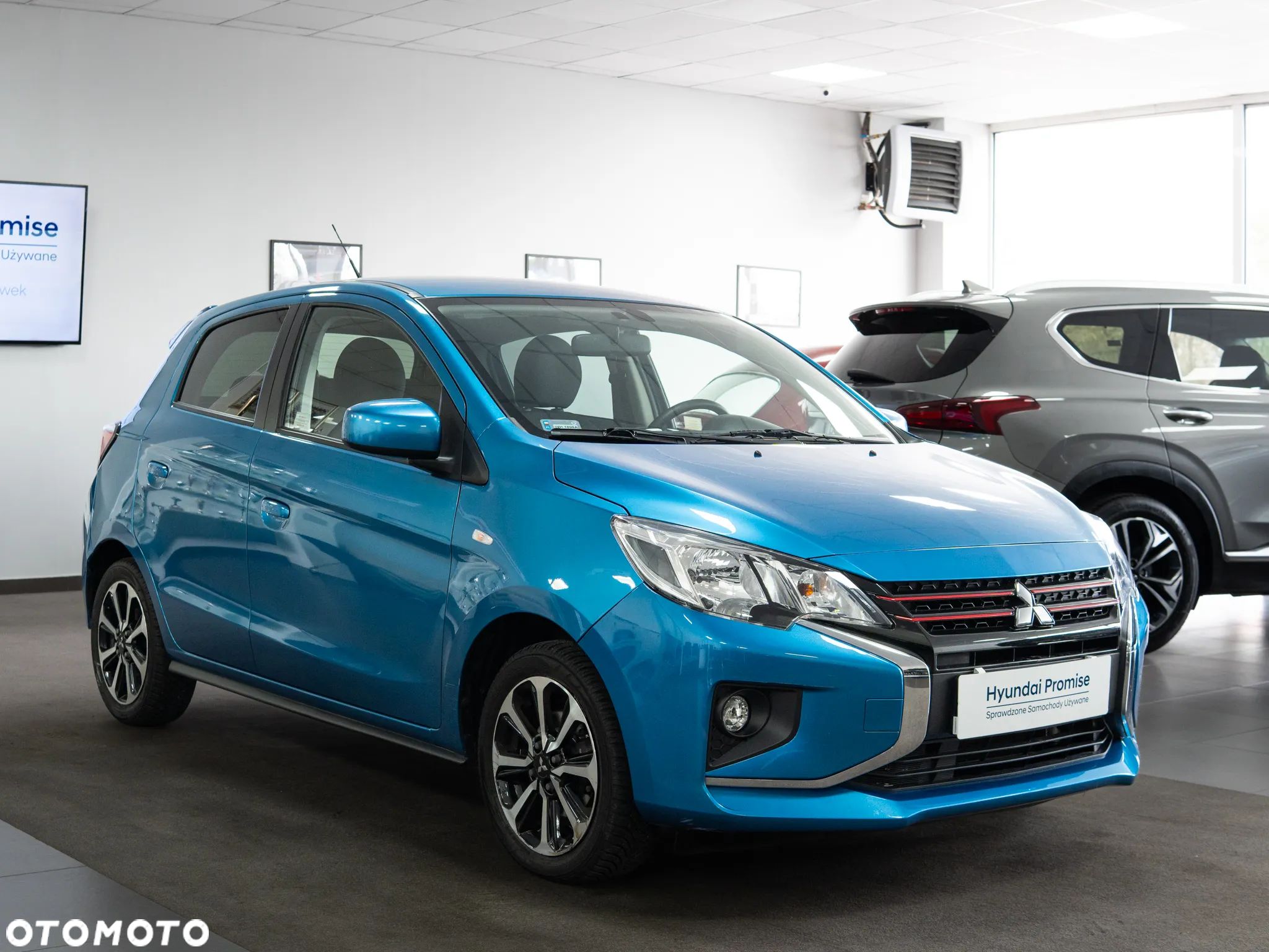 Mitsubishi Space Star 1.2 Intense CVT - 1
