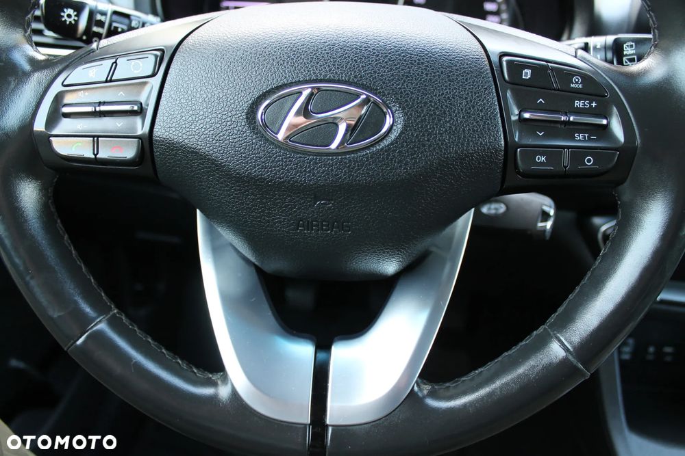 Hyundai i30 1.4 Premiere Comfort - 21