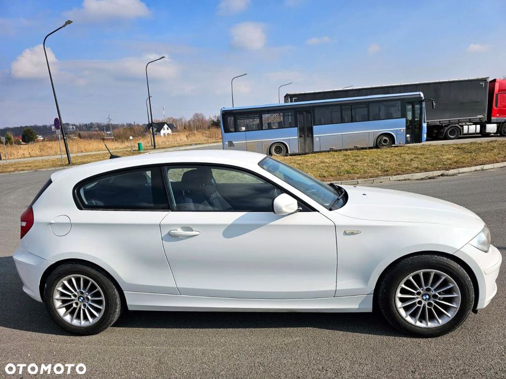 BMW Seria 1 116d DPF Edition Lifestyle - 28