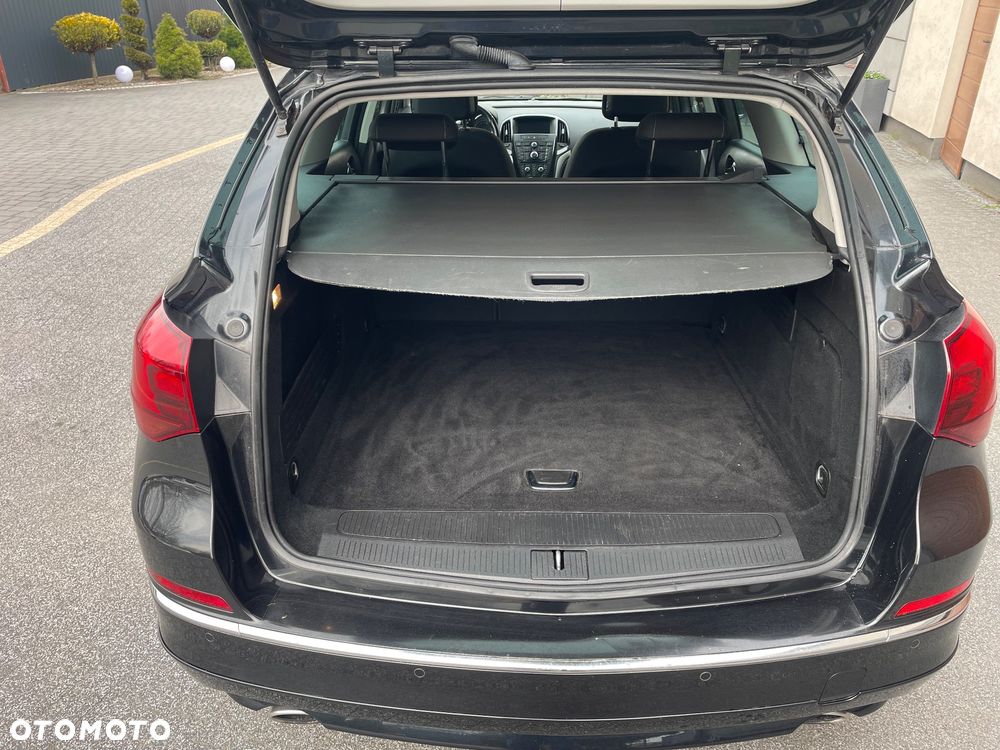 Opel Astra 2.0 BiTurbo CDTI DPF ecoFLEX SportsTourer St - 27