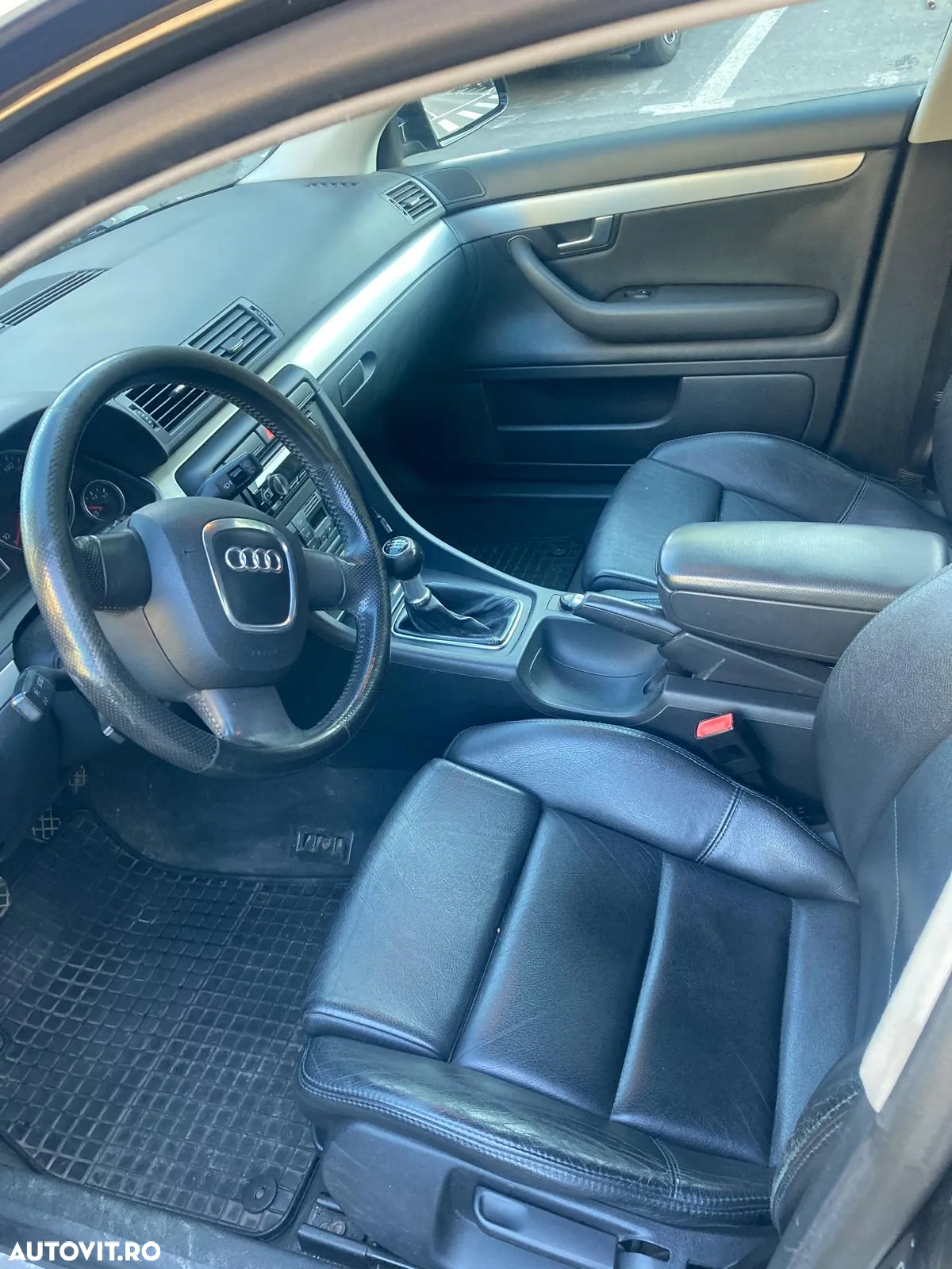 Audi A4 1.8 T Avant - 7