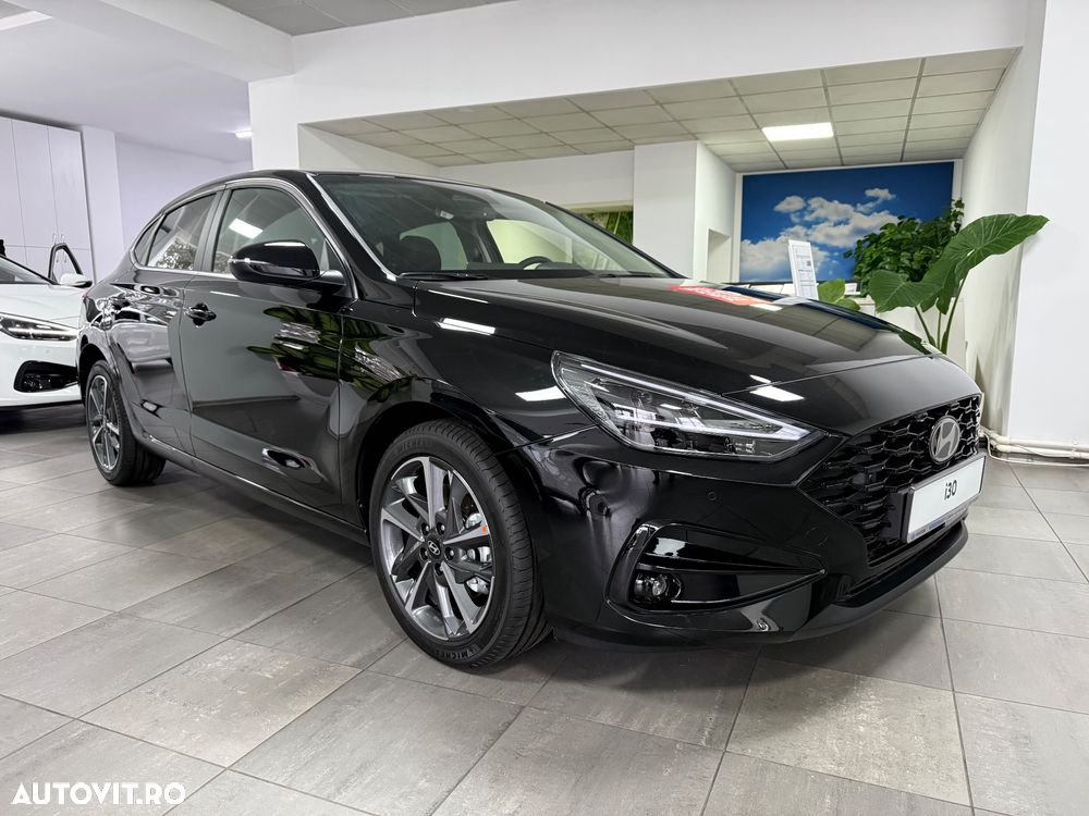 Hyundai i30 Fastback 1.5 T-GDI 140CP 7DCT MHEV Exclusive - 2