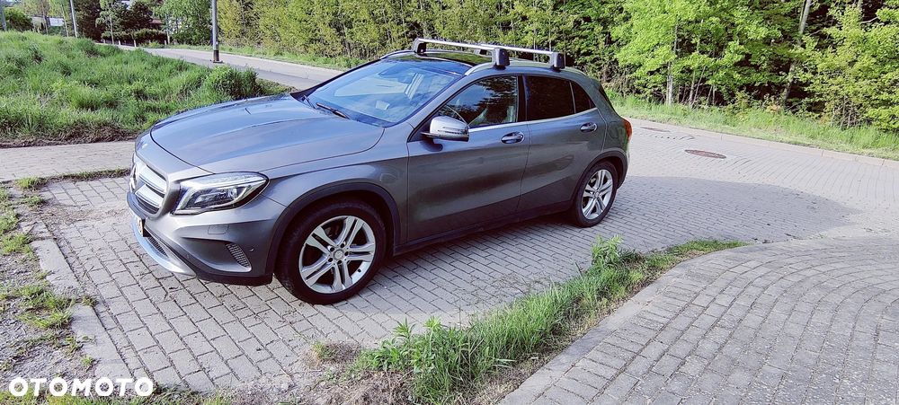 Mercedes-Benz GLA 250 4-Matic - 5