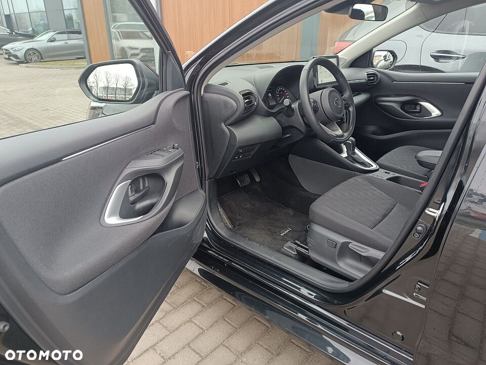 Mazda 2 - 4