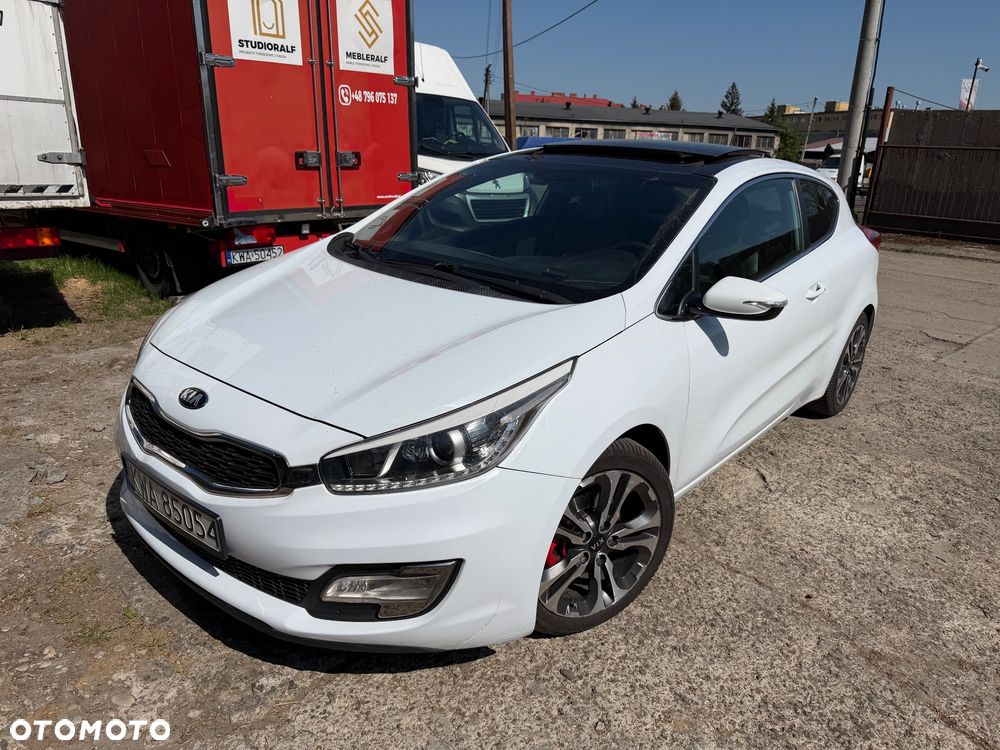 Kia ProCeed - 4