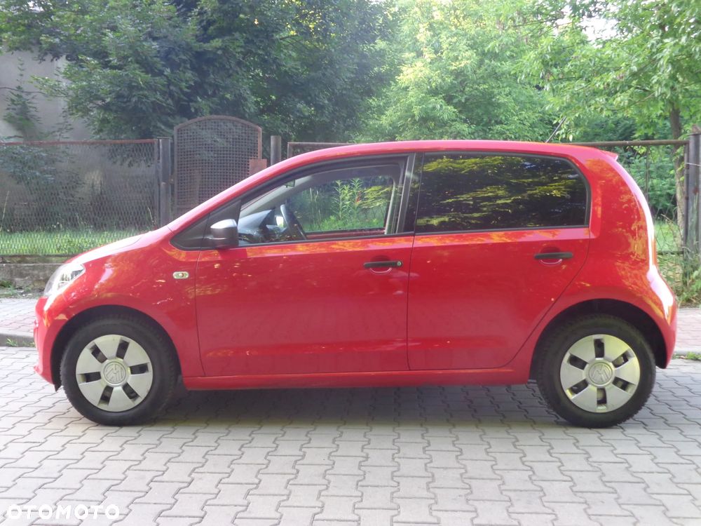 Volkswagen up! move - 15