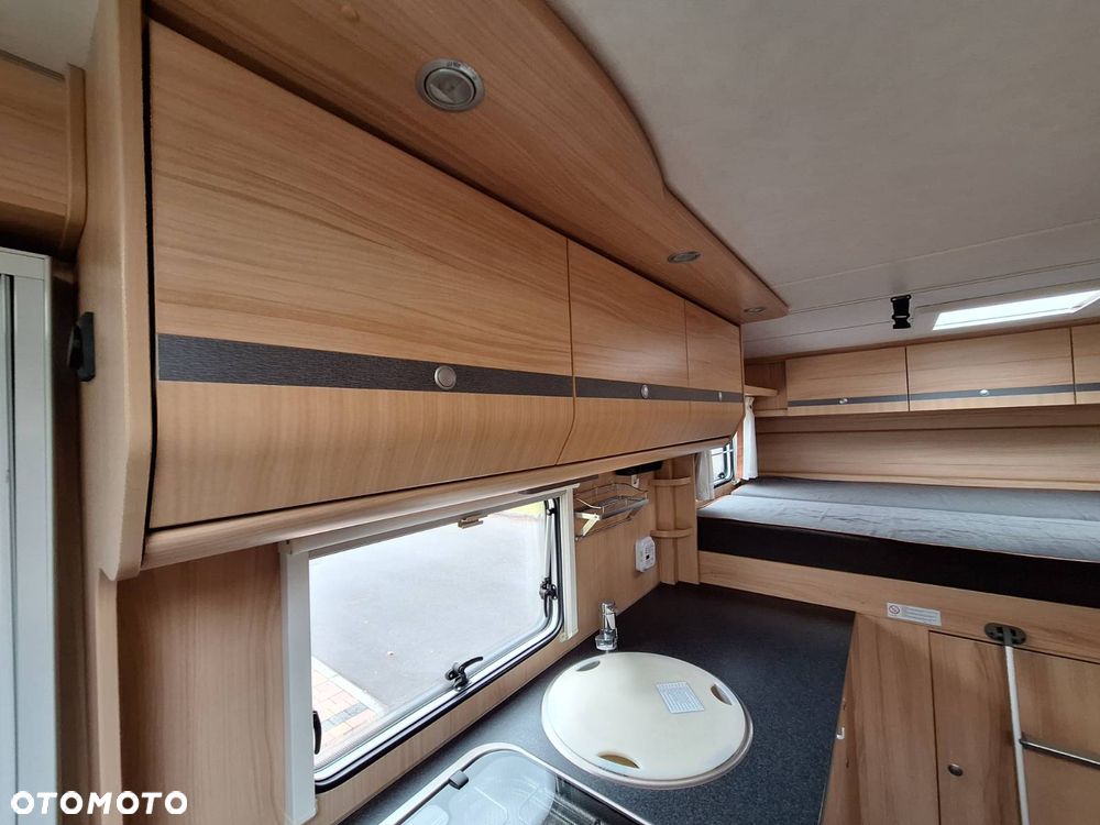 Carado T344 półintegra klimatyzacja hak - 15