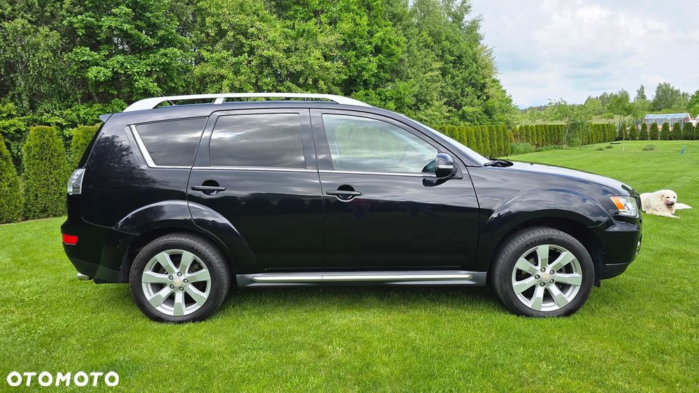 Mitsubishi Outlander - 9