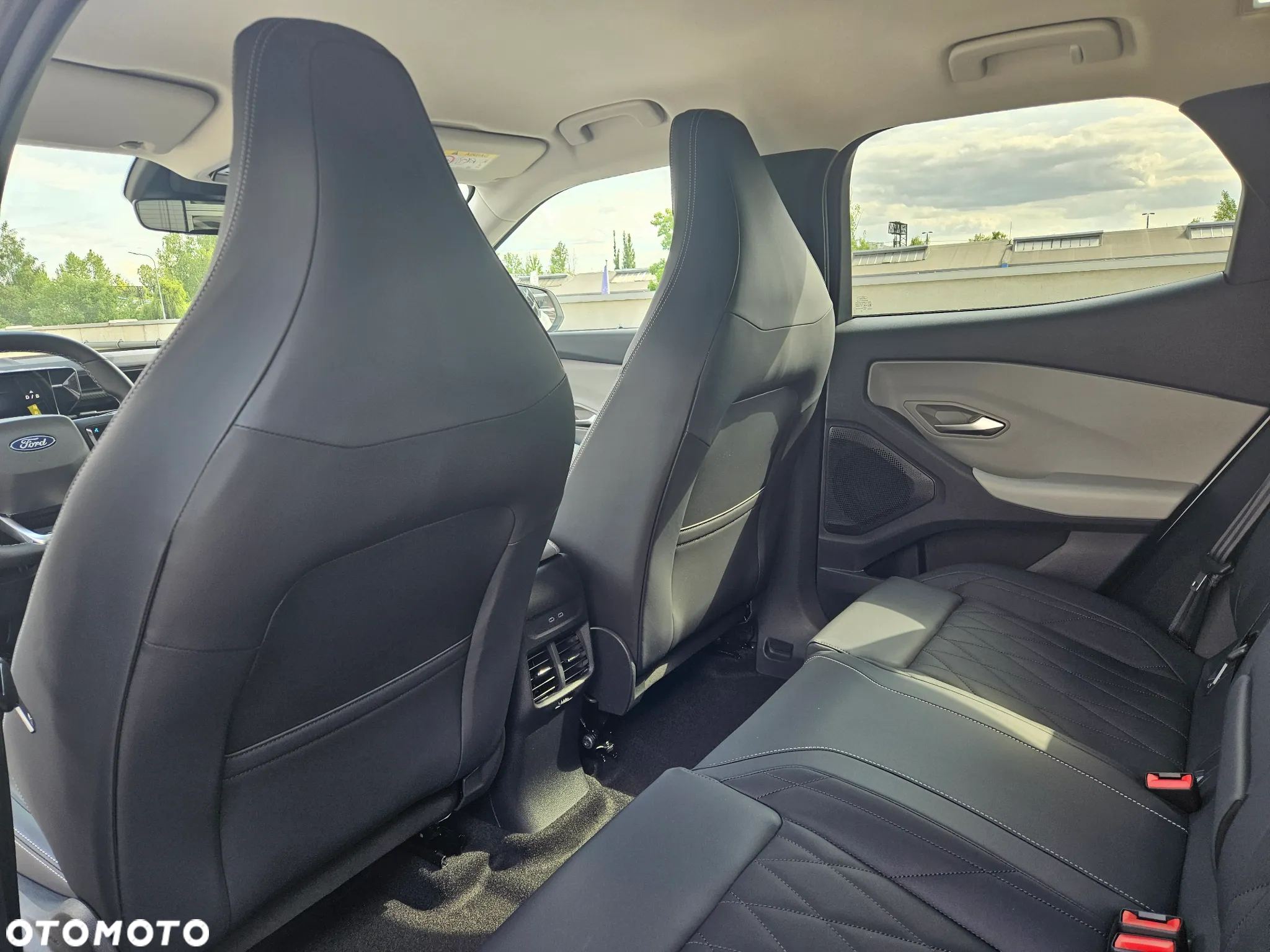 Ford Explorer 77kWh RWD - 14