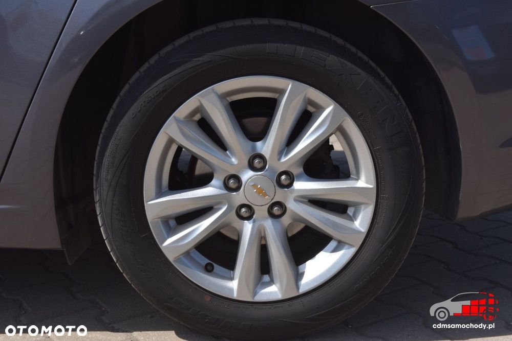 Chevrolet Cruze - 12