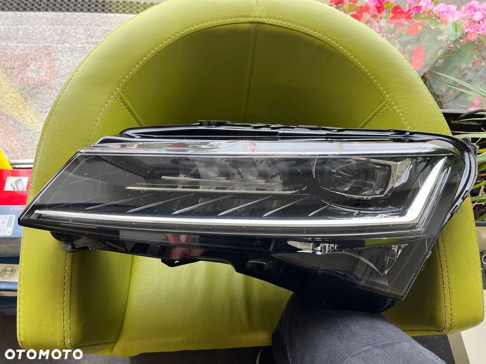 Lampa lewa przednia SKODA SUPERB III LIFT KOMPLETNA IDEALNA - 1