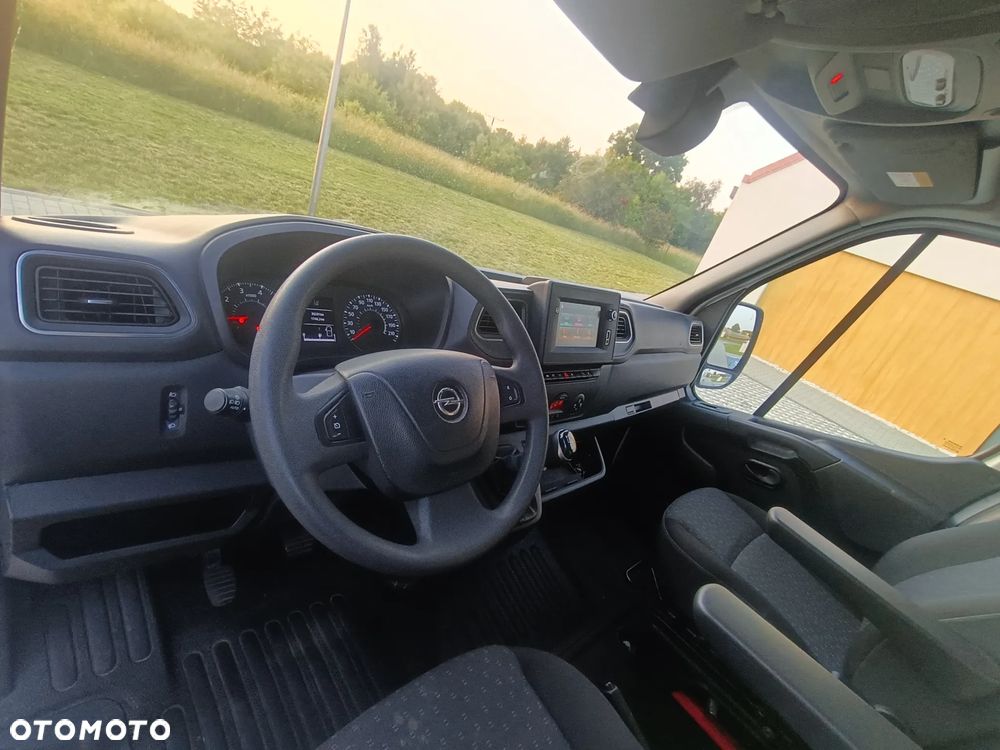 Opel Movano - 8