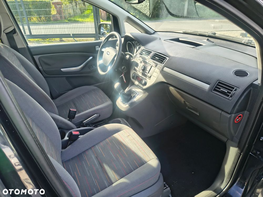 Ford C-MAX - 18