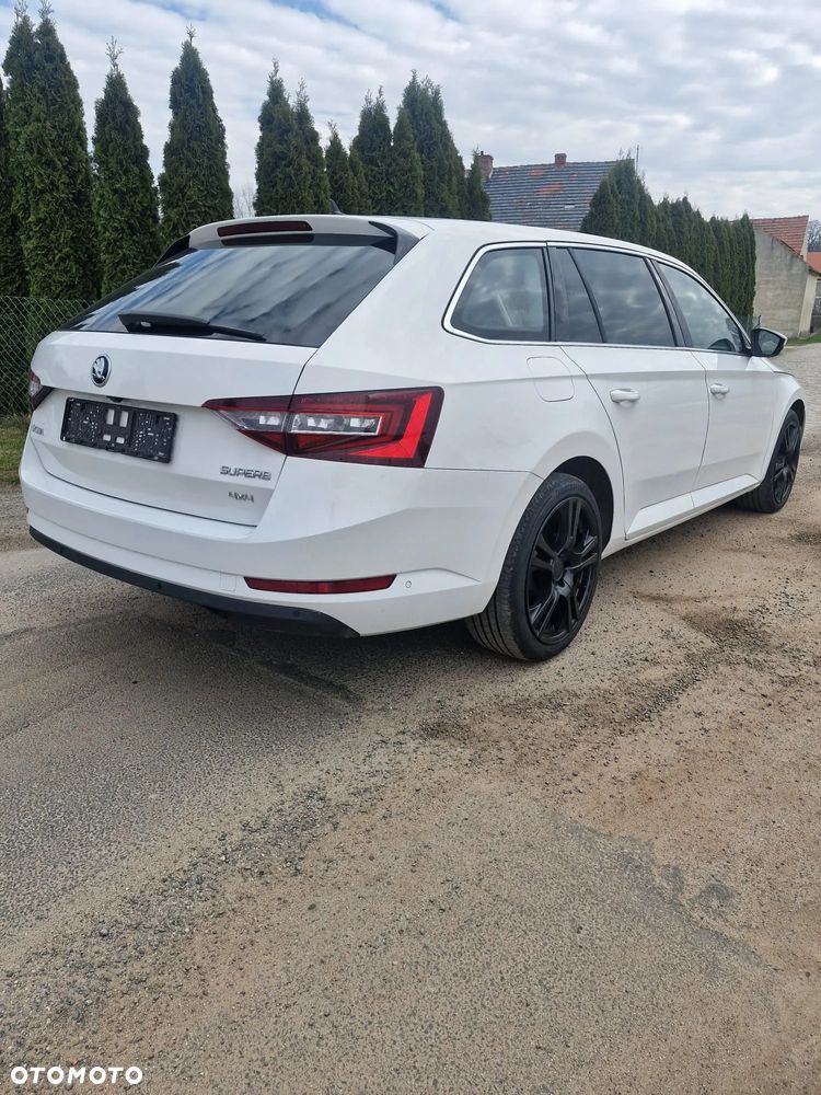 Skoda Superb - 8