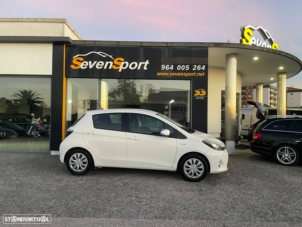 Toyota Yaris 1.5 HSD Active - 5
