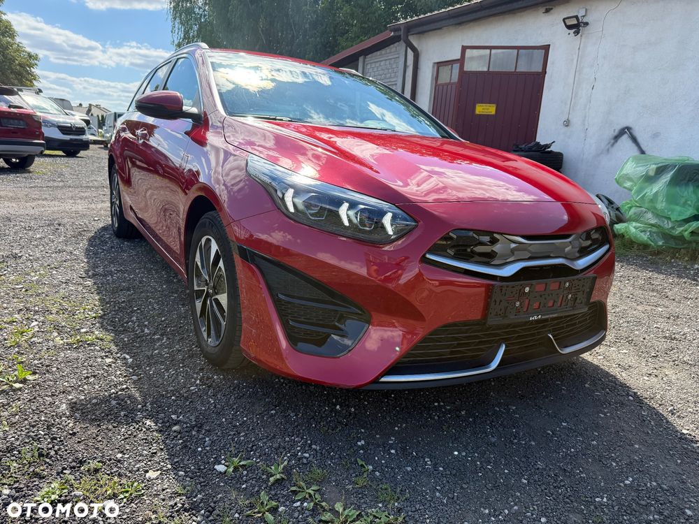 Kia Ceed - 3