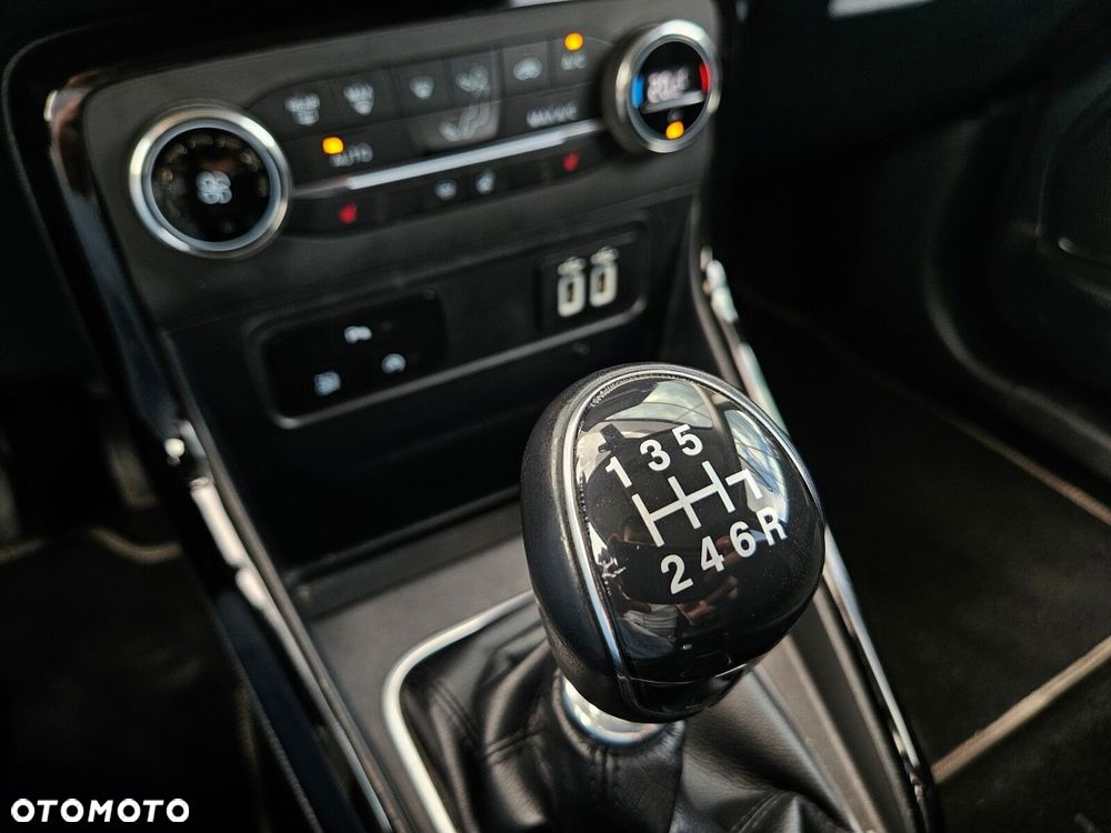 Ford EcoSport - 18