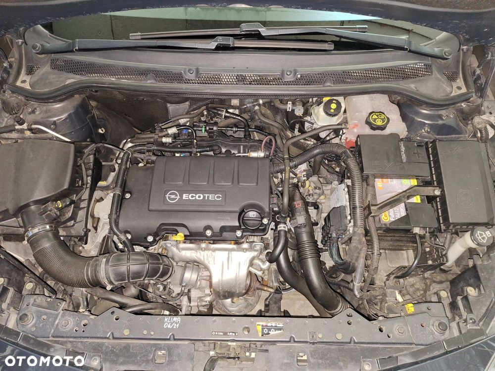 Opel Astra 1.4 Turbo - 18