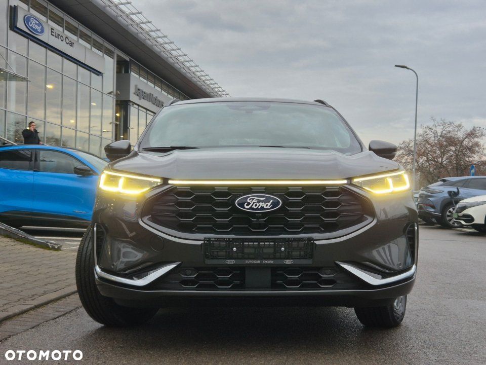 Ford Kuga - 9
