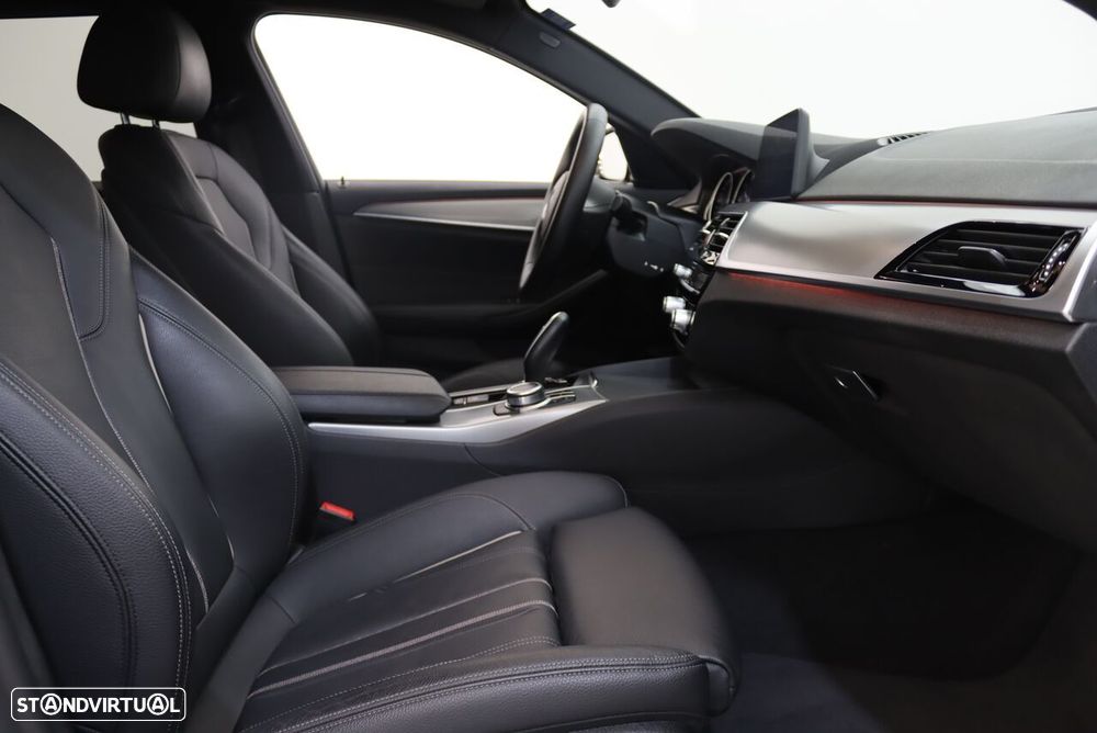 BMW 520 d Pack M Auto - 8