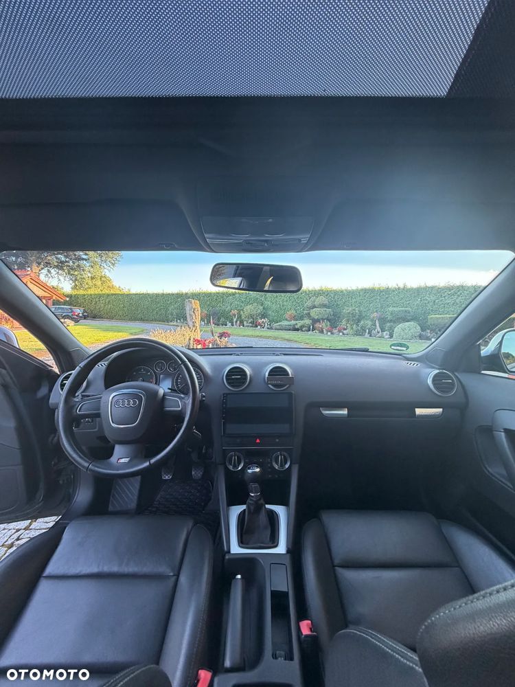 Audi A3 Sportback 2.0 TDI DPF quattro S line Sportpaket - 12