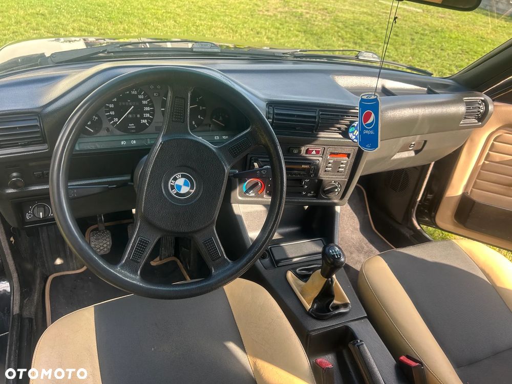 BMW Seria 3 316i - 9