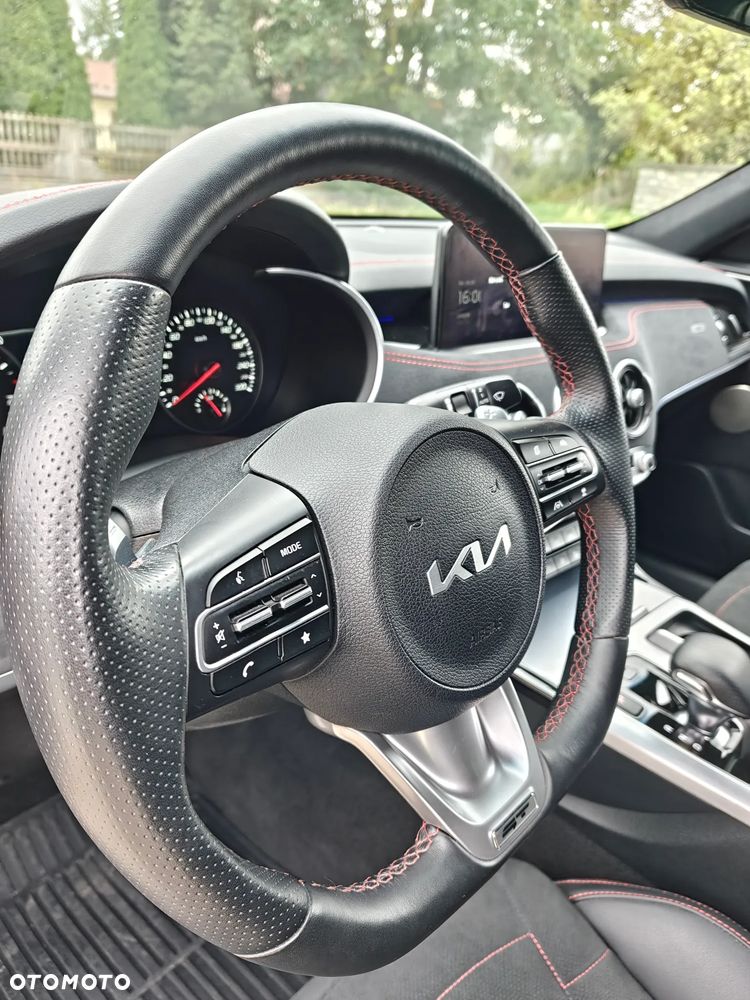 Kia Stinger 3.3 T-GDI V6 GT Prestige Line AWD - 13