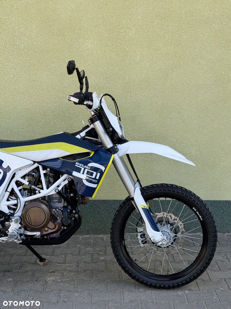 Husqvarna 701 - 6