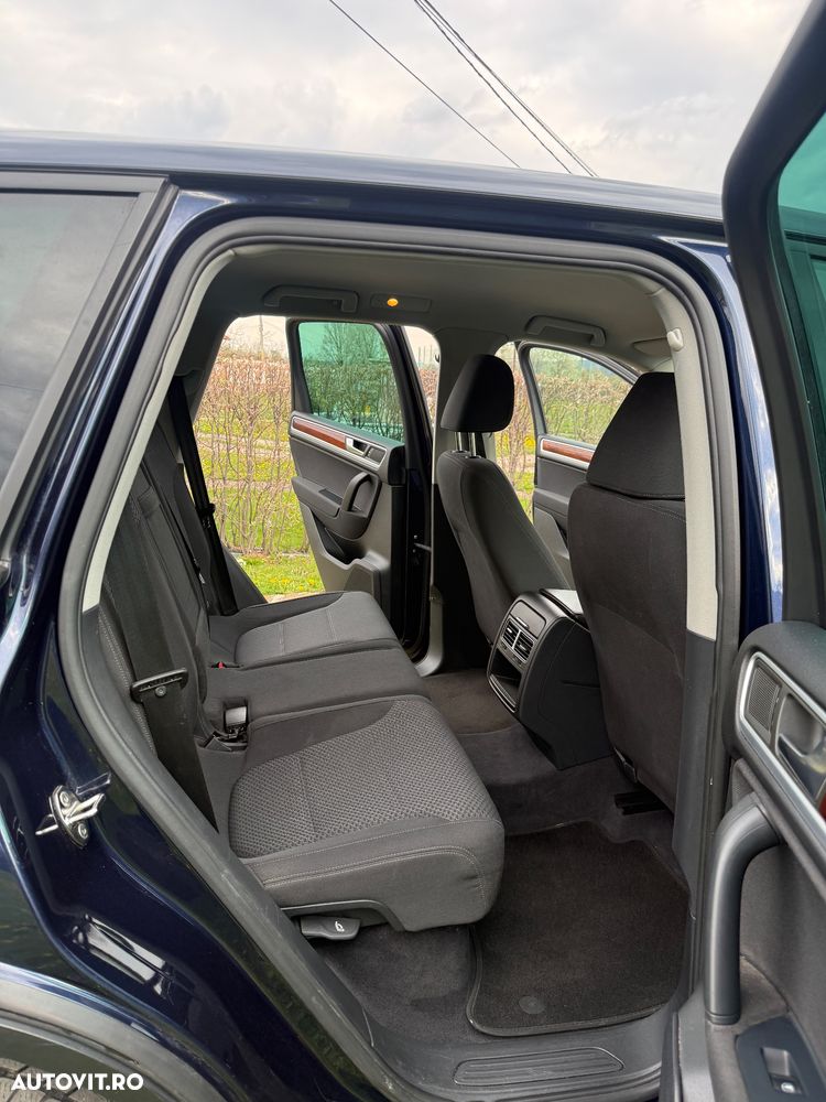 Volkswagen Touareg 3.0 V6 TDI BMT - 35