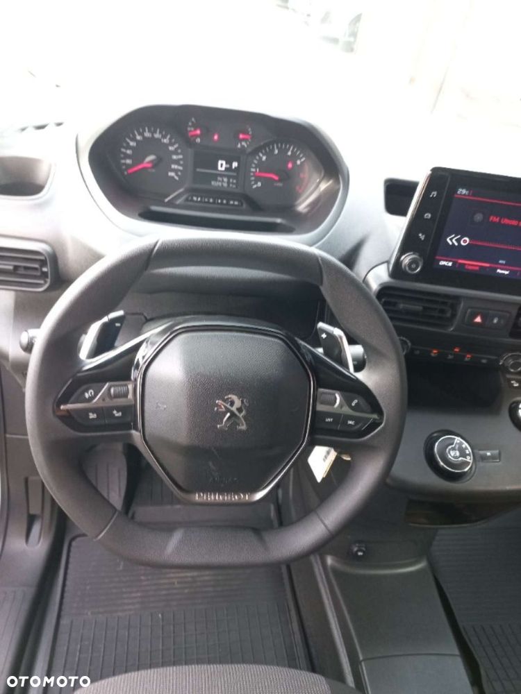Peugeot PARTNER - 13