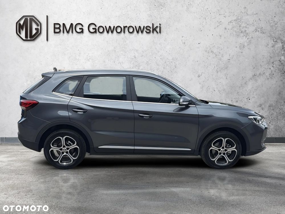 MG ZS - 7