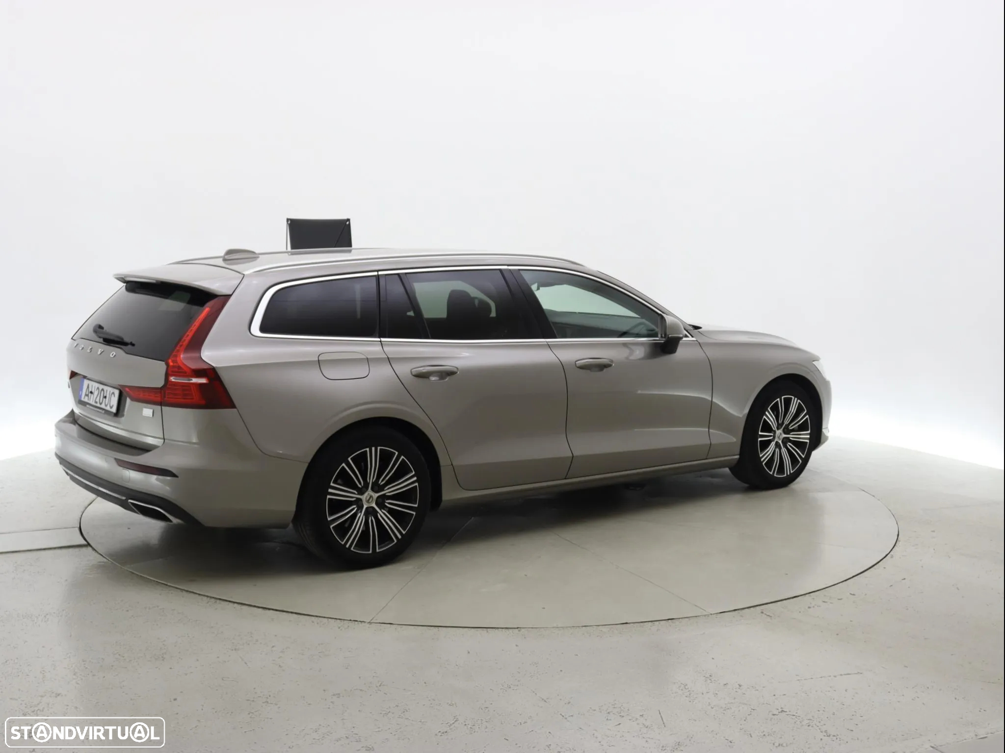 Volvo V60 2.0 T6 AWD TE R-Design Expression - 7