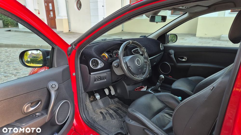 Renault Clio 2.0 16V Sport - 10