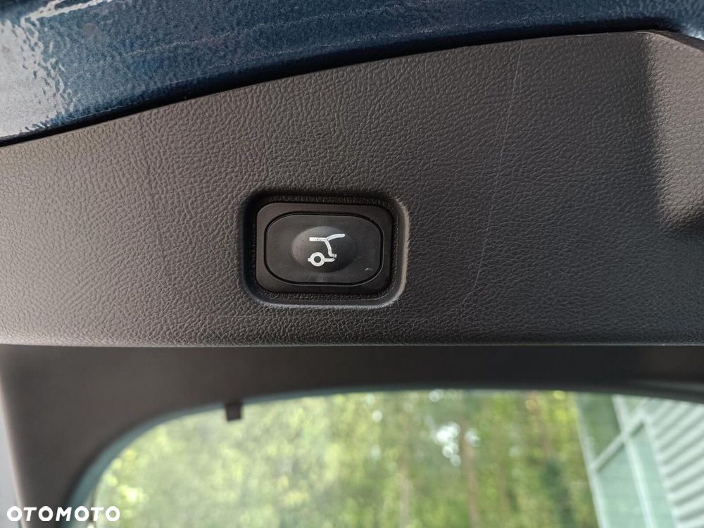 Ford Mondeo 2.0 EcoBlue Titanium - 38