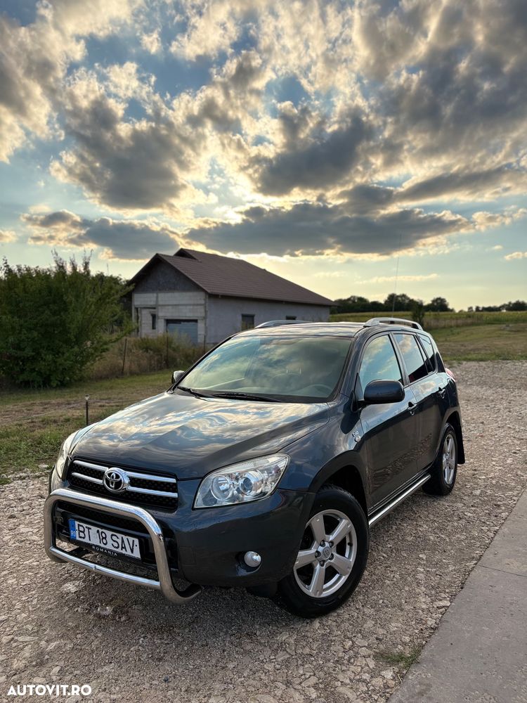Toyota RAV4 2.2 D-4D Executive - 18