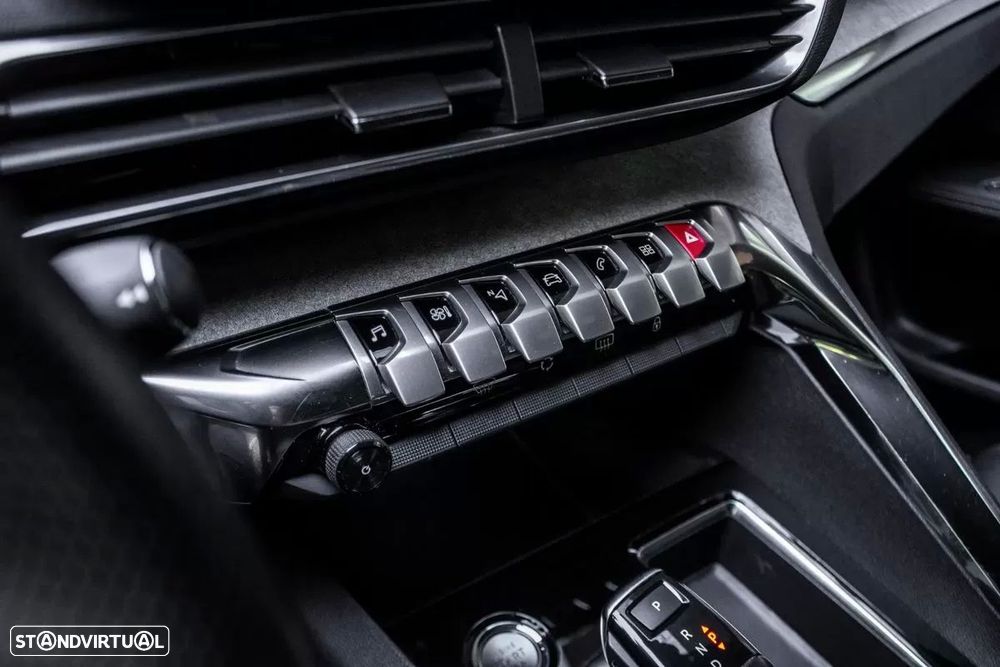 Peugeot 5008 1.5 BlueHDi GT Line EAT8 - 23