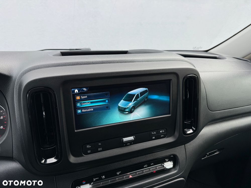 Mercedes-Benz VITO - 12