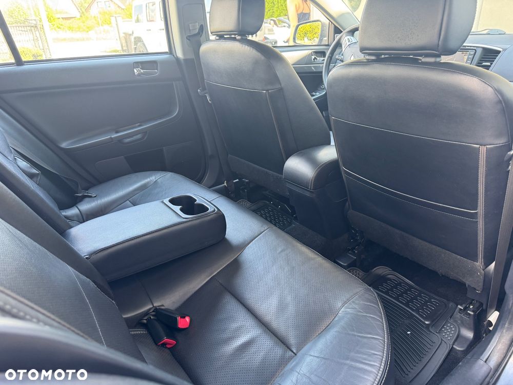 Mitsubishi Lancer 1.8 DI-D+ ClearTec XTRA - 11
