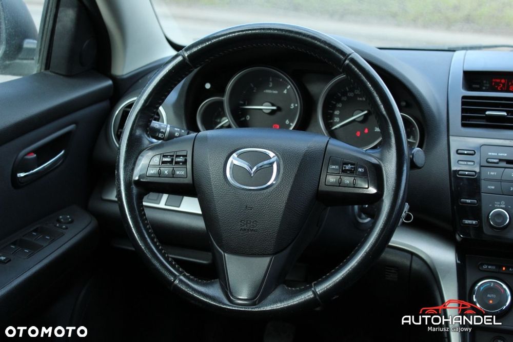 Mazda 6 - 8
