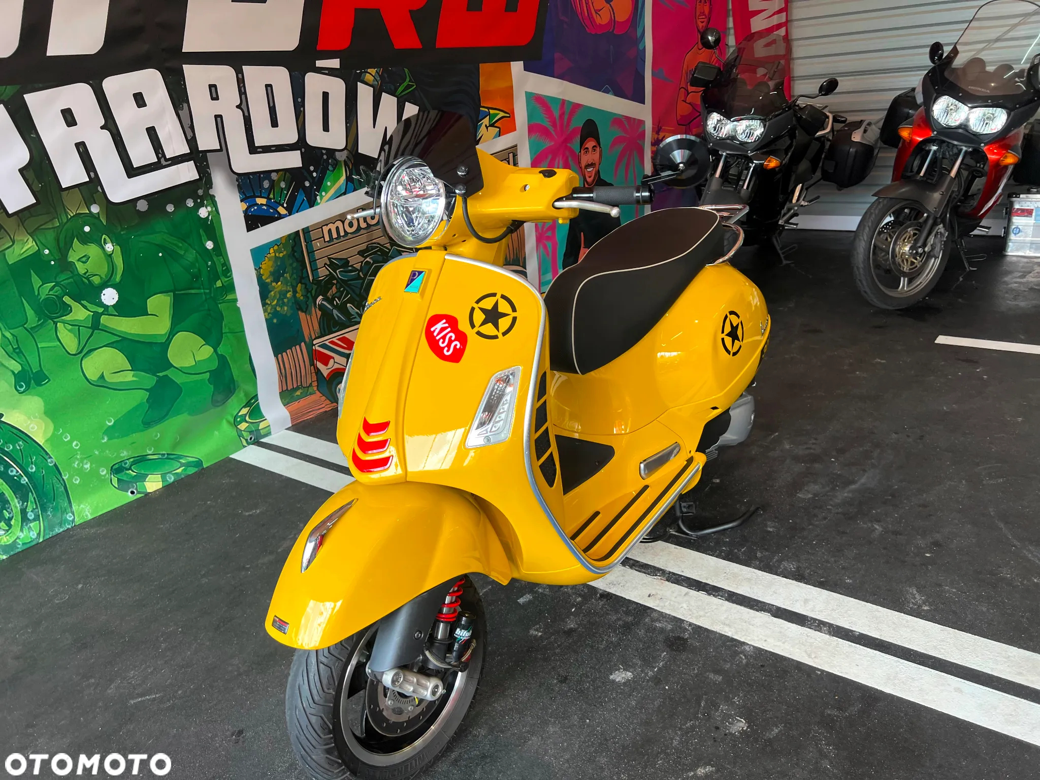 Piaggio Vespa - 27