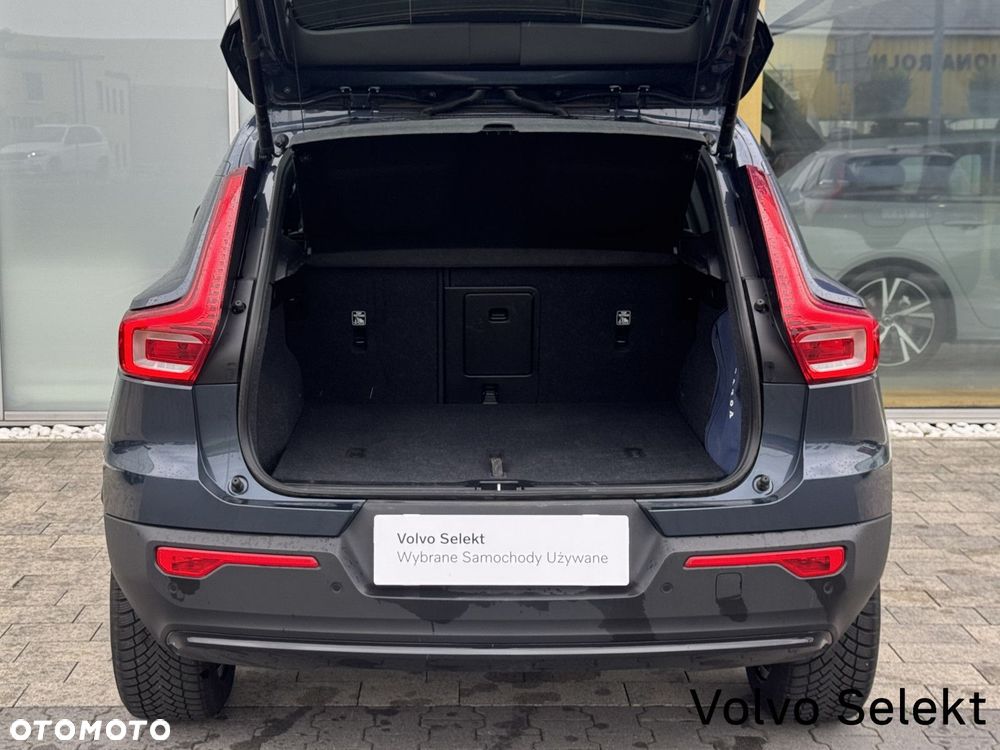 Volvo XC 40 - 33